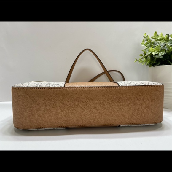 NEW Calvin Klein Monogram Logo Chainlink Satchel - Picture 8 of 12